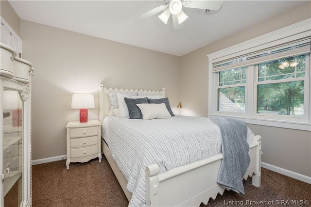 3039 Shagbark Trail, Sellersburg, IN 47172