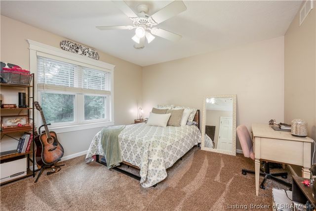 3039 Shagbark Trail, Sellersburg, IN 47172
