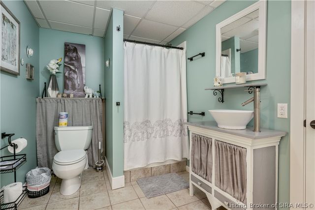 3039 Shagbark Trail, Sellersburg, IN 47172
