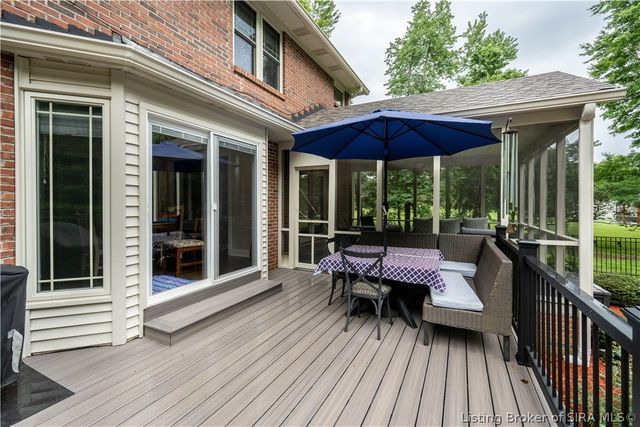 3039 Shagbark Trail, Sellersburg, IN 47172