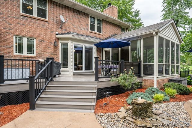 3039 Shagbark Trail, Sellersburg, IN 47172