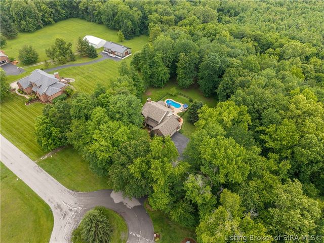 3039 Shagbark Trail, Sellersburg, IN 47172
