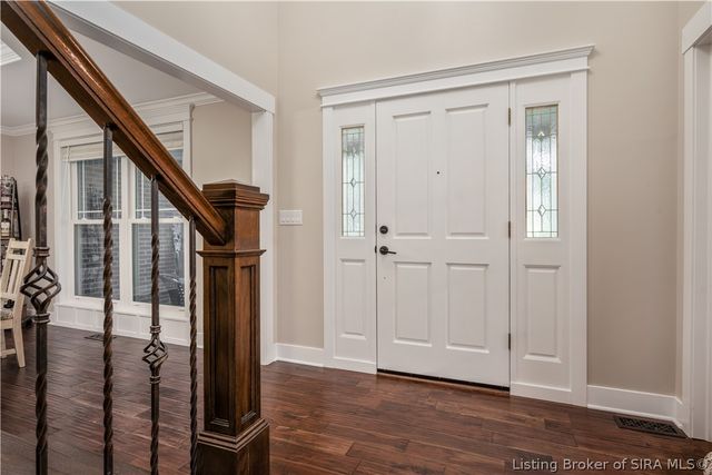 3039 Shagbark Trail, Sellersburg, IN 47172