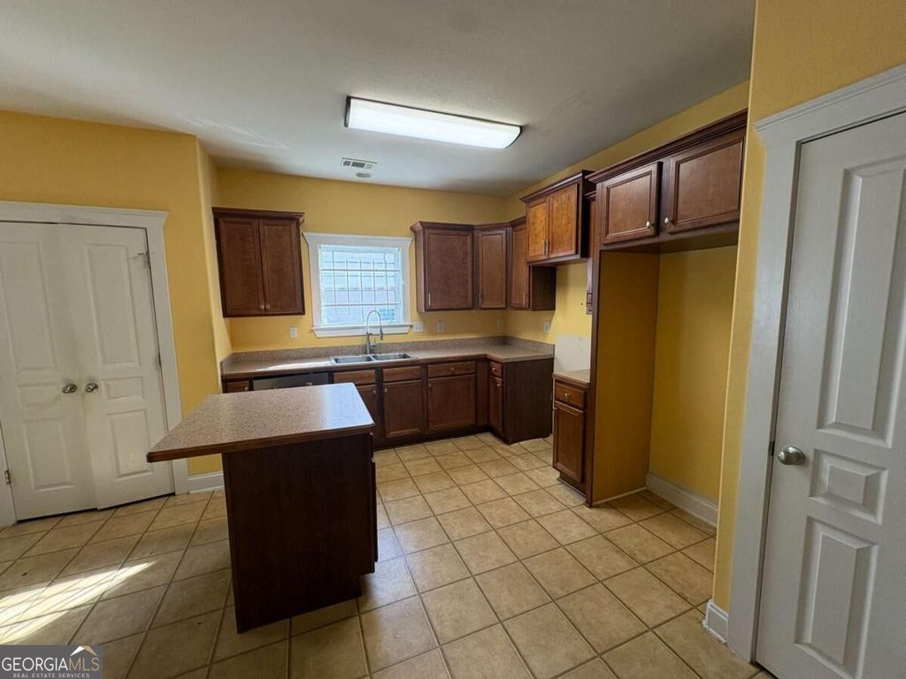 404 Park Place, Fairburn, GA 30213 — photo 4