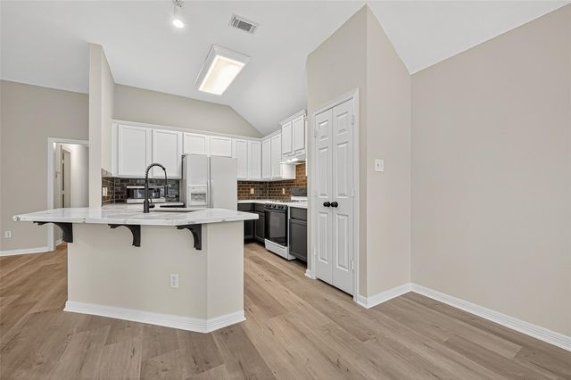 22710 Tree House Lane, Spring, TX 77373