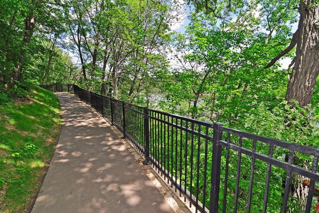 3609 36th Avenue S, Minneapolis, MN 55406