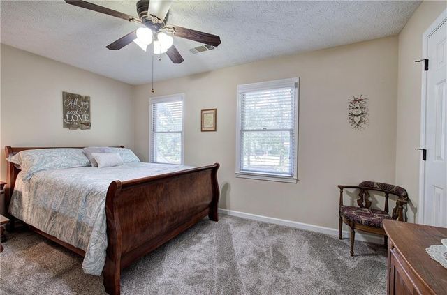 338 E Valley Road NE, Rydal, GA 30171