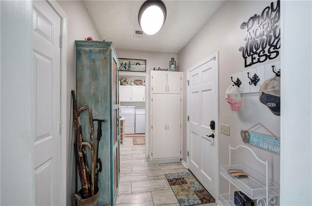 338 E Valley Road NE, Rydal, GA 30171