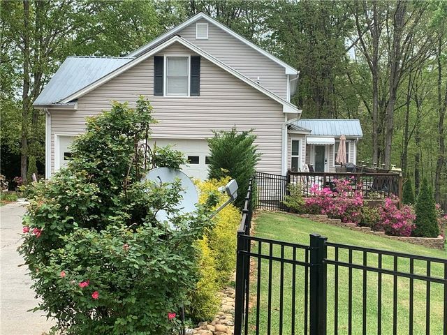 338 E Valley Road NE, Rydal, GA 30171