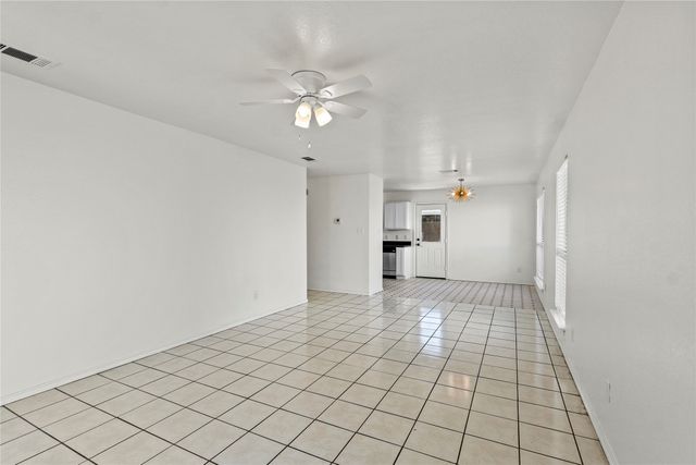 5169 E Rim Road, Dallas, TX 75211