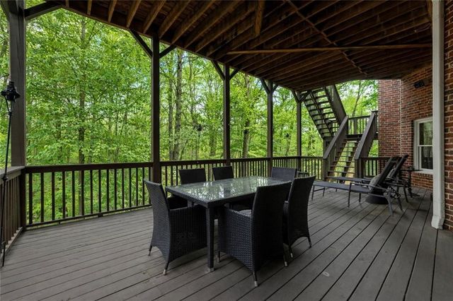 9885 Nature Mill Road, Johns Creek, GA 30022