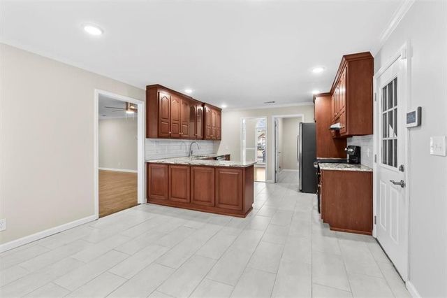 227 Rollingwood NW Circle, Rome, GA 30165