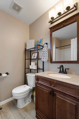 64 Talcott Avenue, Crystal Lake, IL 60014