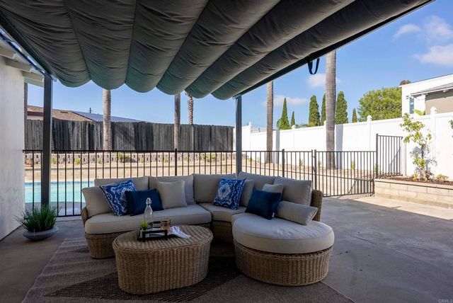 5610 Chateau Drive, San Diego, CA 92117