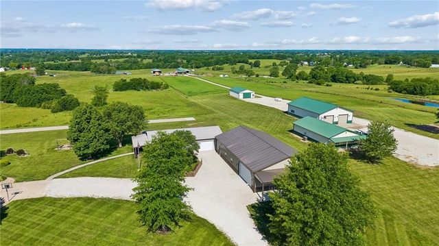 17308 Endicott Road, Kearney, MO 64060