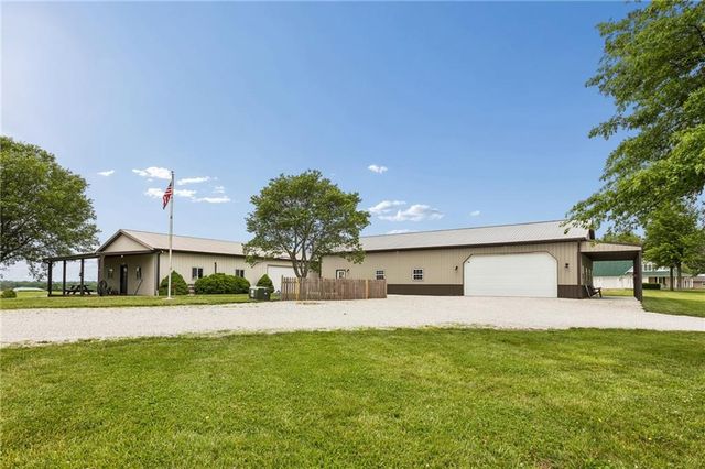 17308 Endicott Road, Kearney, MO 64060