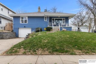 3020 S 43rd Street, Omaha, NE 68105