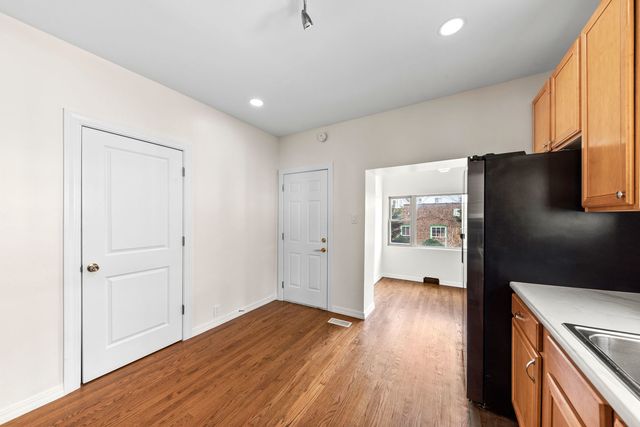 2630 N Hamlin Avenue 1, Chicago, IL 60647