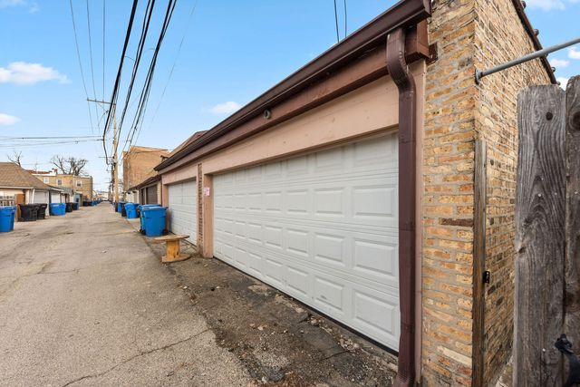 2630 N Hamlin Avenue 1, Chicago, IL 60647