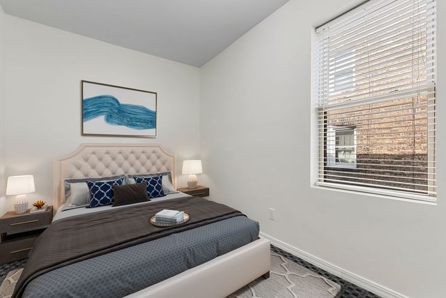 2630 N Hamlin Avenue 1, Chicago, IL 60647