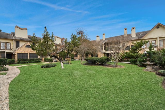 2425 Holly Hall Street C54, Houston, TX 77054