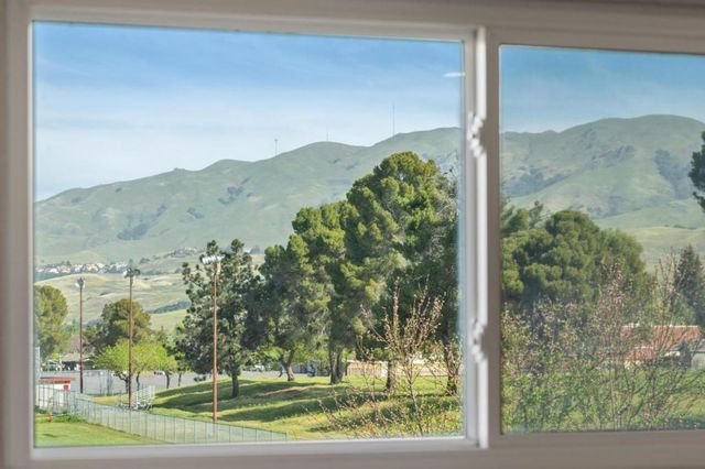 1621 Tahoe Drive, Milpitas, CA 95035