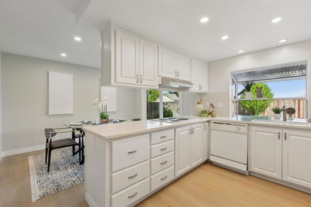 1621 Tahoe Drive, Milpitas, CA 95035