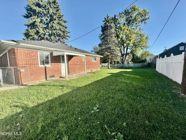 2716 112th Street, Toledo, OH 43611