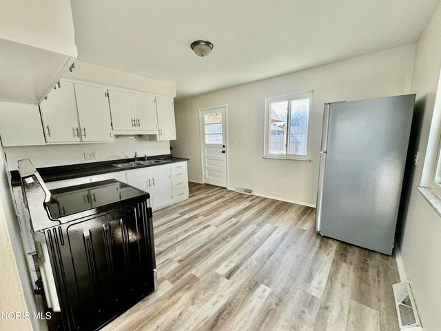 2716 112th Street, Toledo, OH 43611