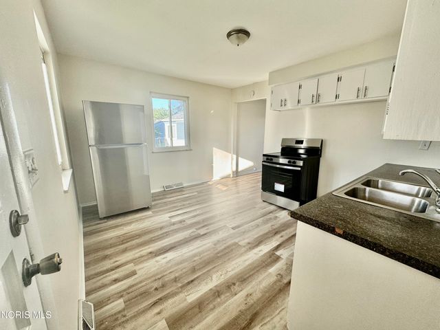 2716 112th Street, Toledo, OH 43611