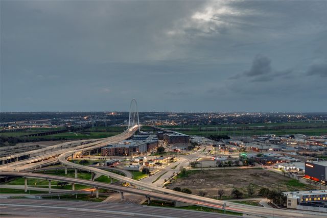 2200 Victory Avenue 2107, Dallas, TX 75219