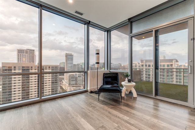 2200 Victory Avenue 2107, Dallas, TX 75219