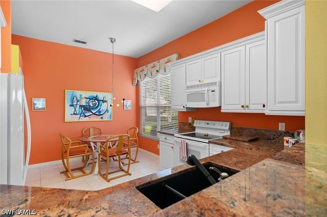 1843 Leamington LN, Naples, FL 34109