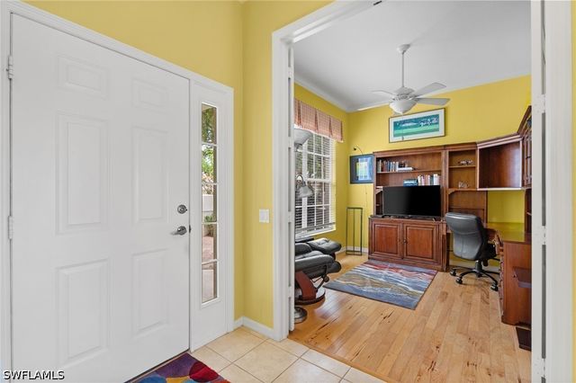1843 Leamington LN, Naples, FL 34109