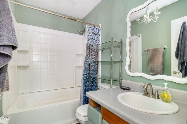 5700 Eagle Pass Circle, Fayetteville, NC 28304