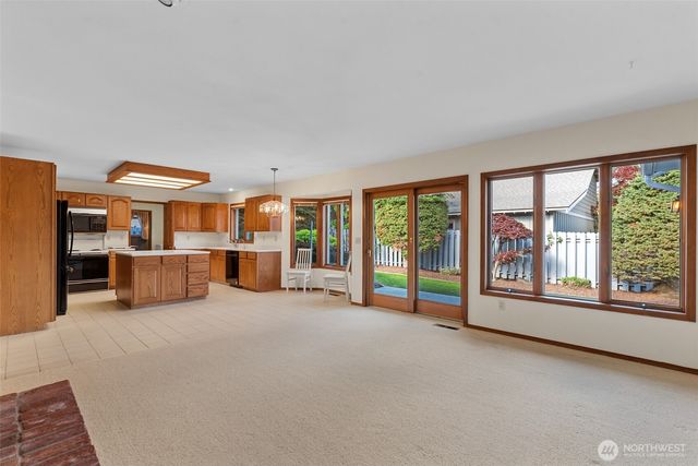 6 Sunburst Street, Wenatchee, WA 98801