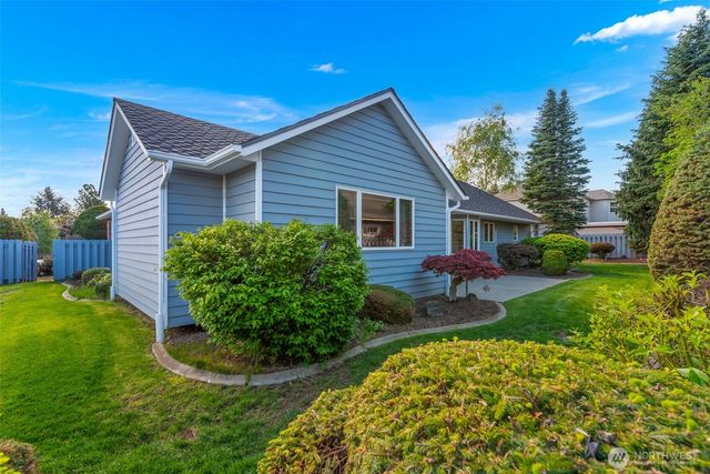 6 Sunburst Street, Wenatchee, WA 98801