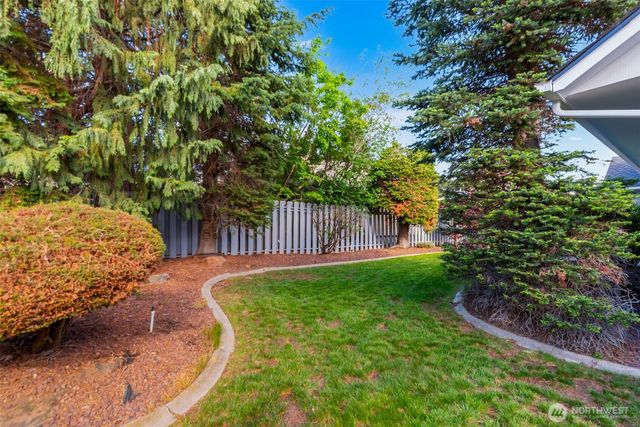 6 Sunburst Street, Wenatchee, WA 98801