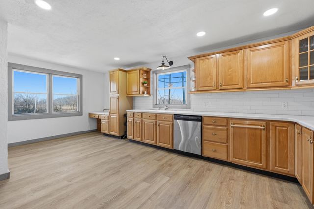 7770 S Old 27, Ashley, IN 46705