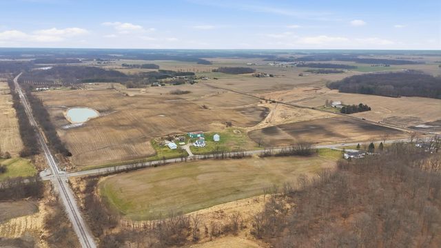 7770 S Old 27, Ashley, IN 46705