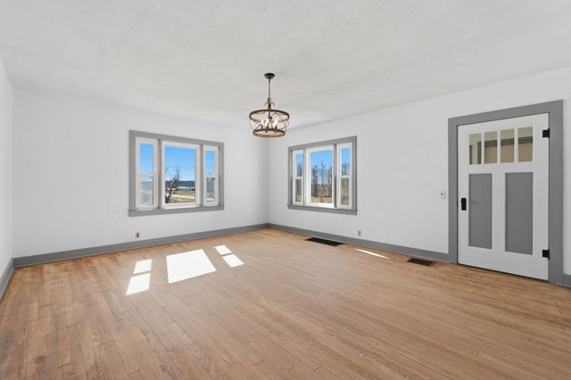 7770 S Old 27, Ashley, IN 46705