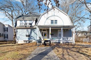508 Bluemont Avenue, Manhattan, KS 66502