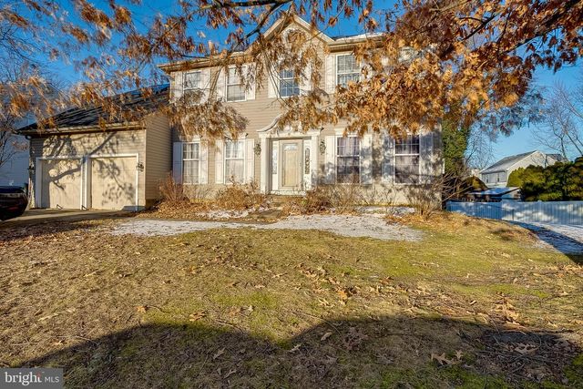 4 BLACK PINE LN, Lumberton, NJ 08048