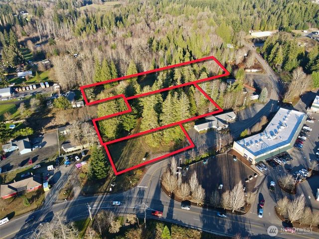25 NE Roy Boad Road, Belfair, WA 98528
