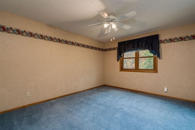 3136 River Meadows Drive, Decoria Twp, MN 56001