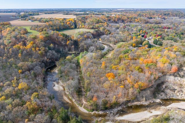 3136 River Meadows Drive, Decoria Twp, MN 56001