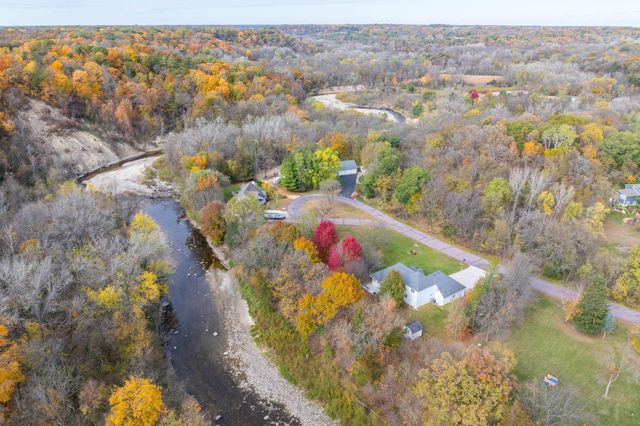 3136 River Meadows Drive, Decoria Twp, MN 56001