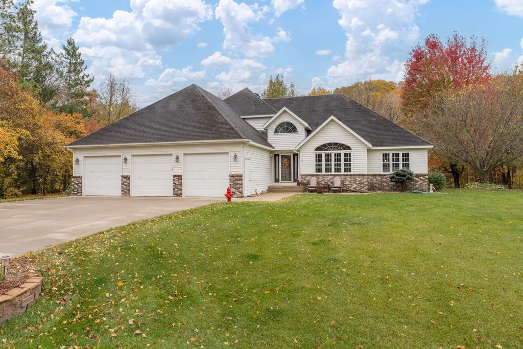 3136 River Meadows Drive, Decoria Twp, MN 56001