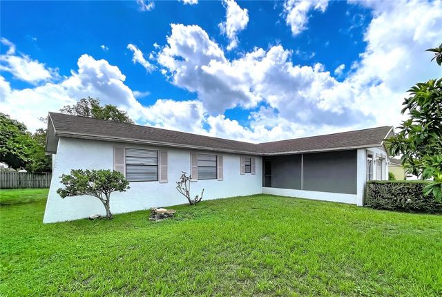12132 SHADOW RIDGE BOULEVARD, Hudson, FL 34669