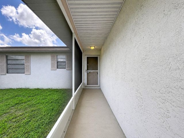 12132 SHADOW RIDGE BOULEVARD, Hudson, FL 34669